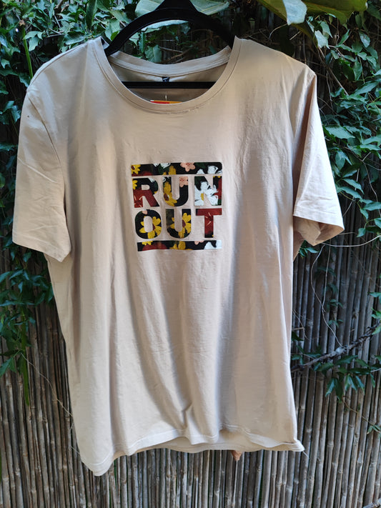 RUN OUTחולצה קייצית קרם קצרה הדפס פרחוני.