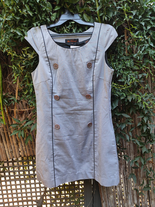 BEN SHERMAN. שמלת מיני טוויד אפורה .כפתורים בשורות